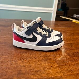 Nike Kids Sneakers - Navy, White, and Red